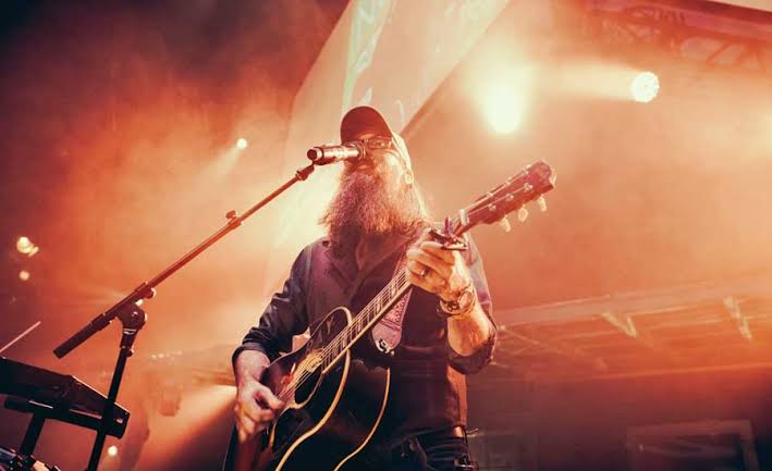 Crowder live in concert